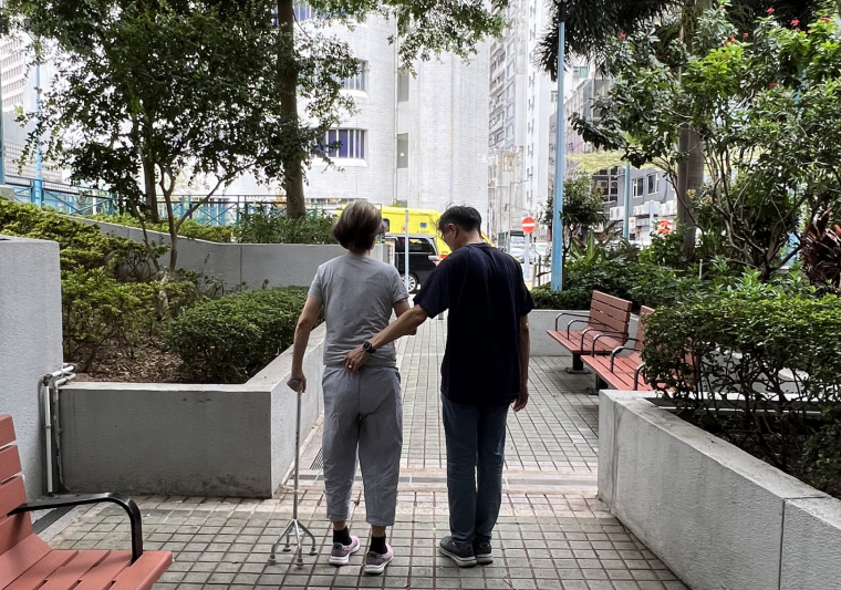 中風患者順玉與她的丈夫
